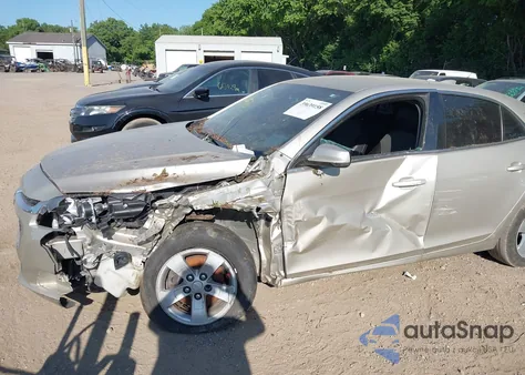 2015 Chevrolet Malibu 1Lt из США, поврежденный, VIN 1G11C5SL8FF348448